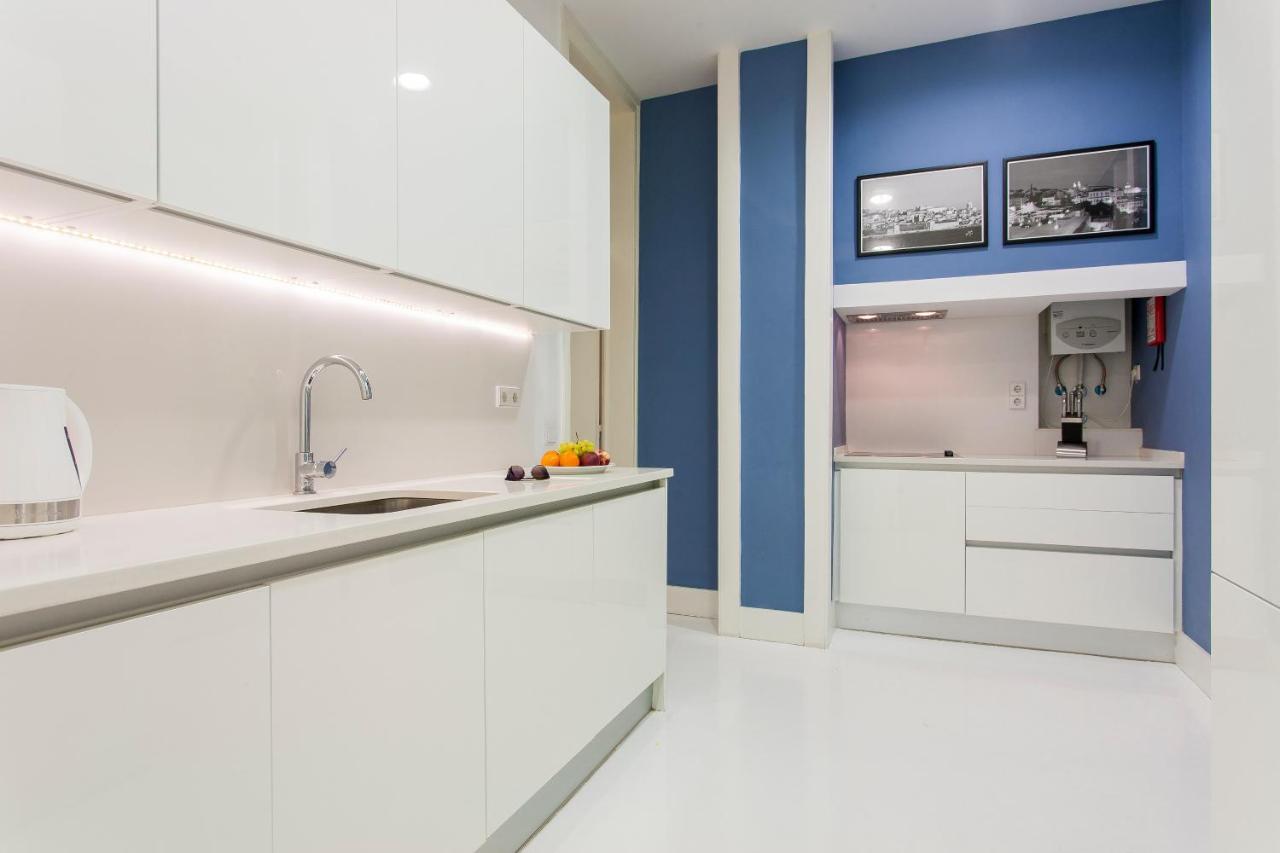 ליסבון Correeiros Downtown Duplex & Deluxe Apartment מראה חיצוני תמונה
